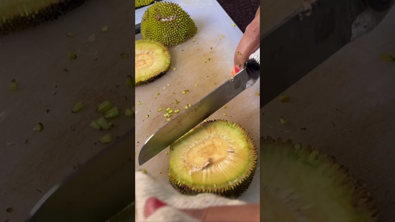 How to cut & clean jackfruit for preparing jackfruit curry 😊