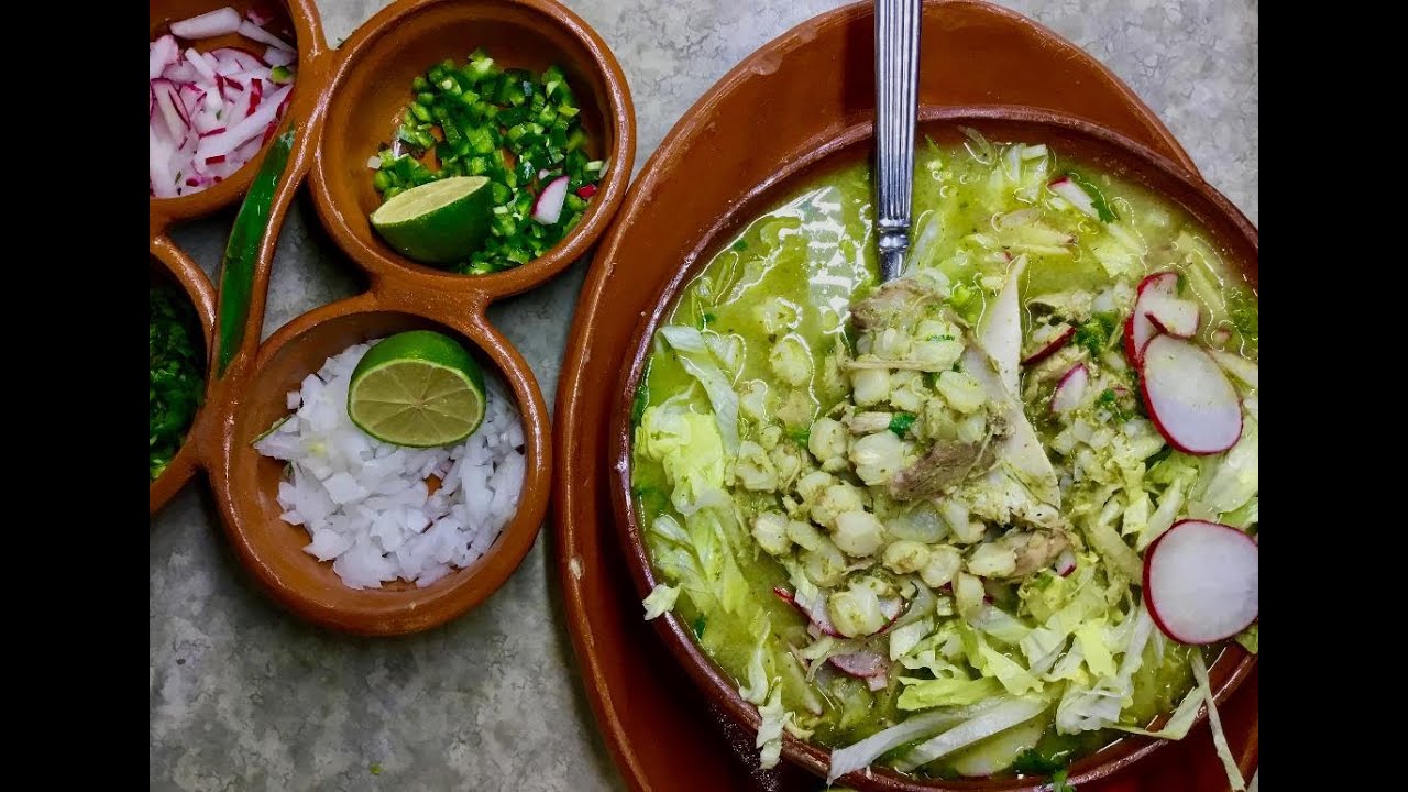 POZOLE DE POLLO VERDE SABROSO/ EXQUISITO Y FÁCIL