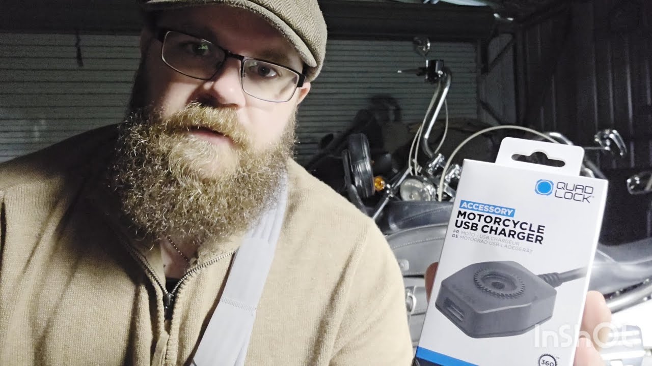 Quadlock USB charger unbox and install #quadlock #quadlockusbcharger #yamaha #motorcycle