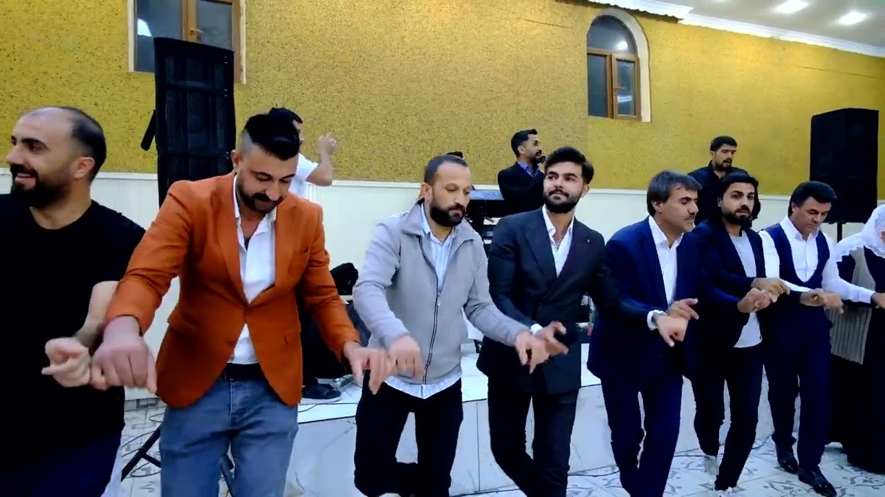 Cengiz Ailesinin Miting Gibi Düğünlerinden Barış AKKUŞ & Hozan Emrah in Muhteşem performans