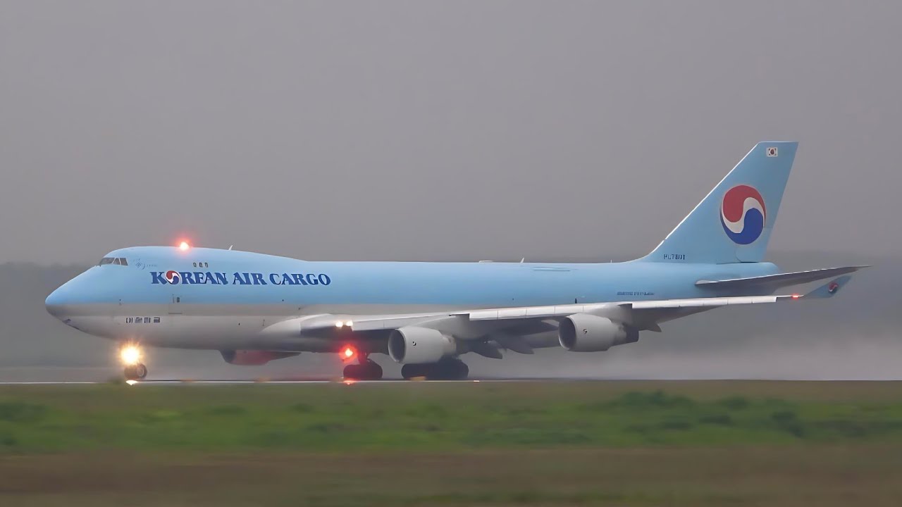 [4K] 25/12/2024 PLANES SPOTTING AT KUALA LUMPUR INTERNATIONAL AIRPORT (KUL/WMKK) RUNWAY 32L/33