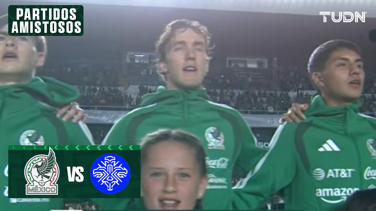&iexcl;PIEL CHINITA! Quer&eacute;taro entona el Himno Nacional | M&eacute;xico vs Islandia | Amistoso Mundial 2026 |TUDN