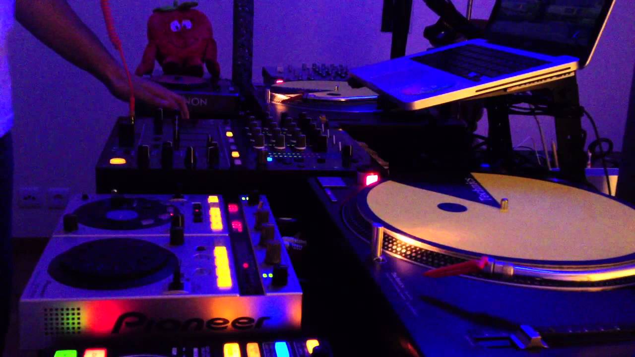 Nursing Party Crew - JONESYdj @ Avacalho Set