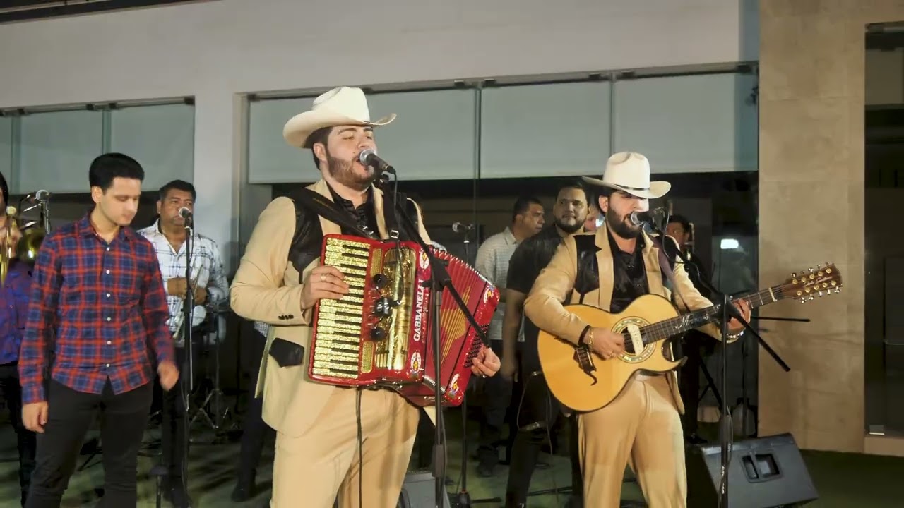 Compa Eco- Herencia De Cosalá Ft Banda Los Populares Del Llano (En Vivo) 