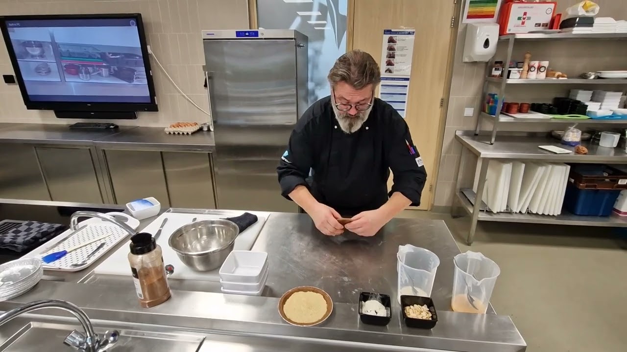 Gevulde speculaas maken met meneer John