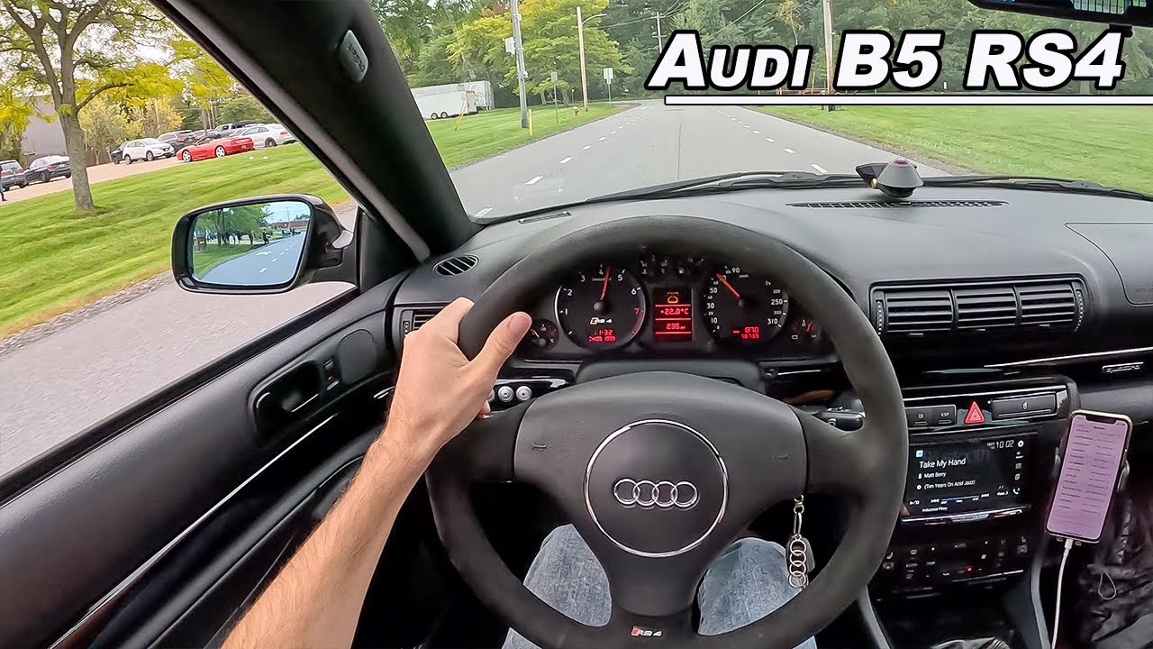 Audi B5 RS4 Avant - Highway Run to Canada (POV)