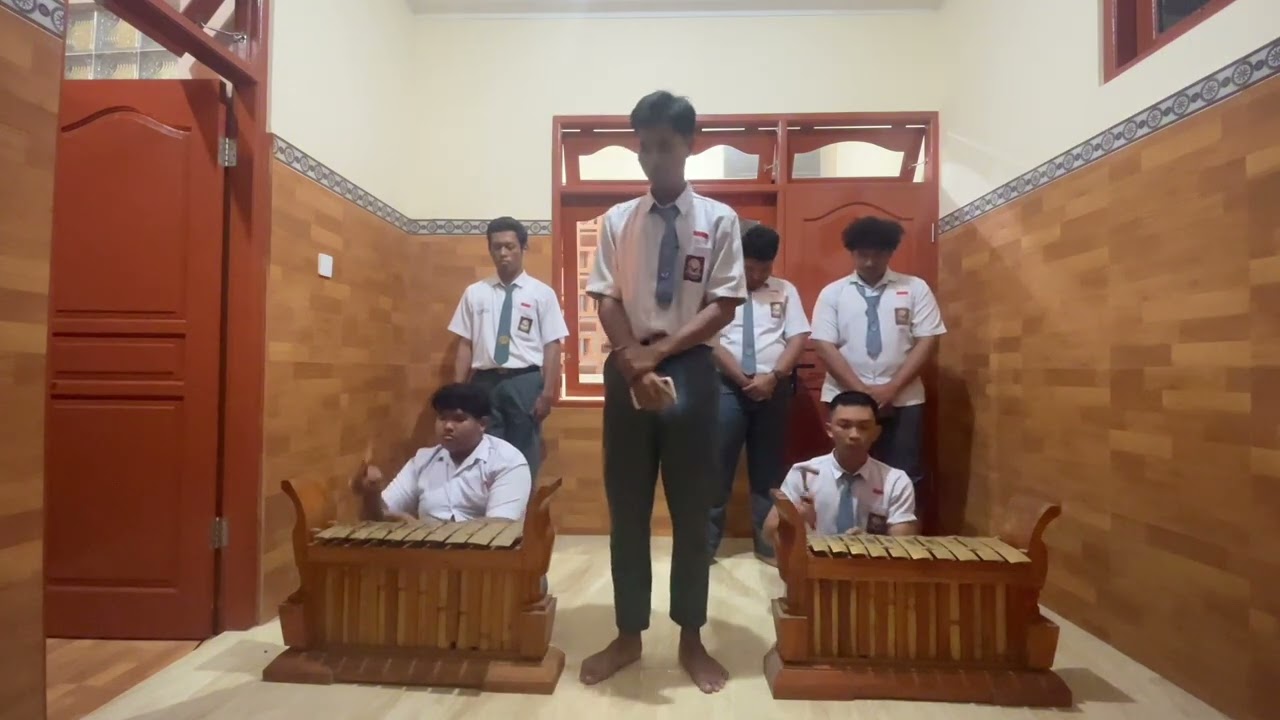Musikalisasi bahasa Bali kelas Xl