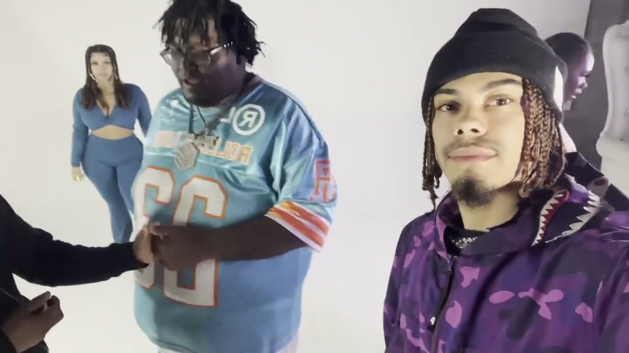 When Robiiiworld Vs 20 Girls Ft Missjohndough & etc