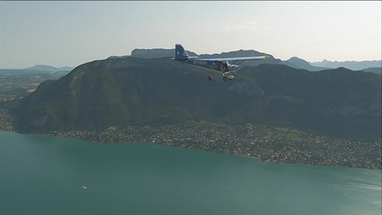 Lac d'Annecy : des opérations de comptage aérien pour évaluer la fréquentation