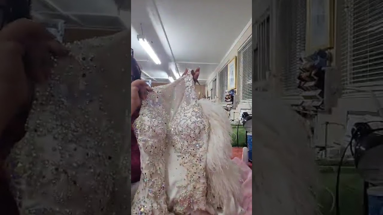 ROLLED HEMMING VICTORIA'S COSTUME GOWN