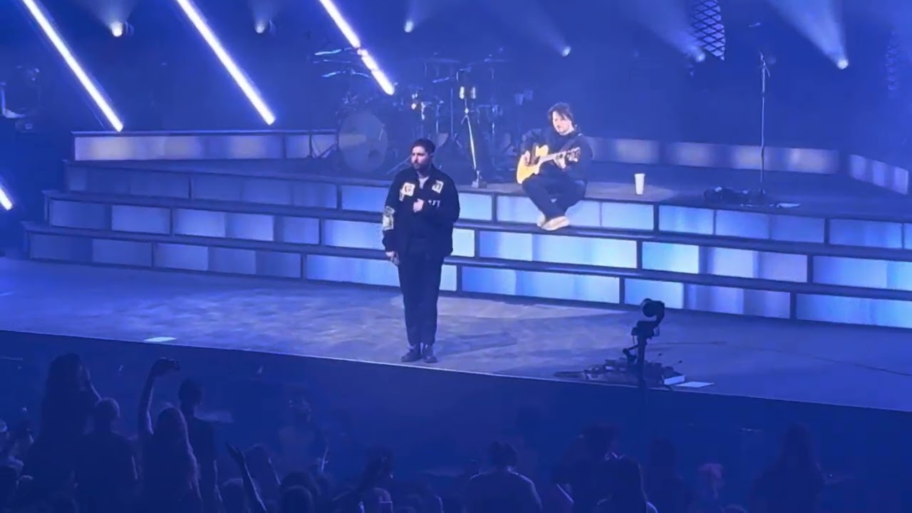 You Me At Six - Liquid Confidence (acoustic) (live final gig, London 2025)