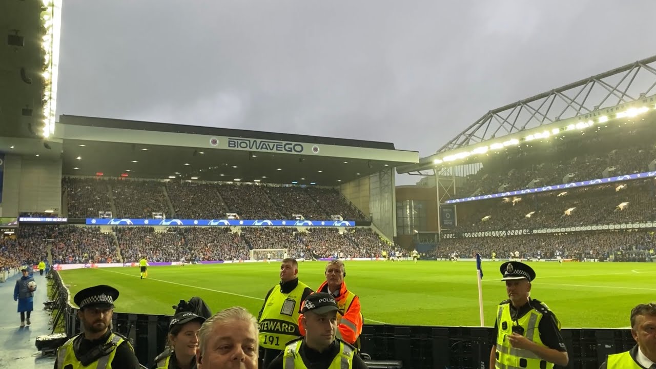 Awayday naar Glasgow : Rangers FC-PSV : 16/08/2022 : 2-2 : Ibrox Stadium