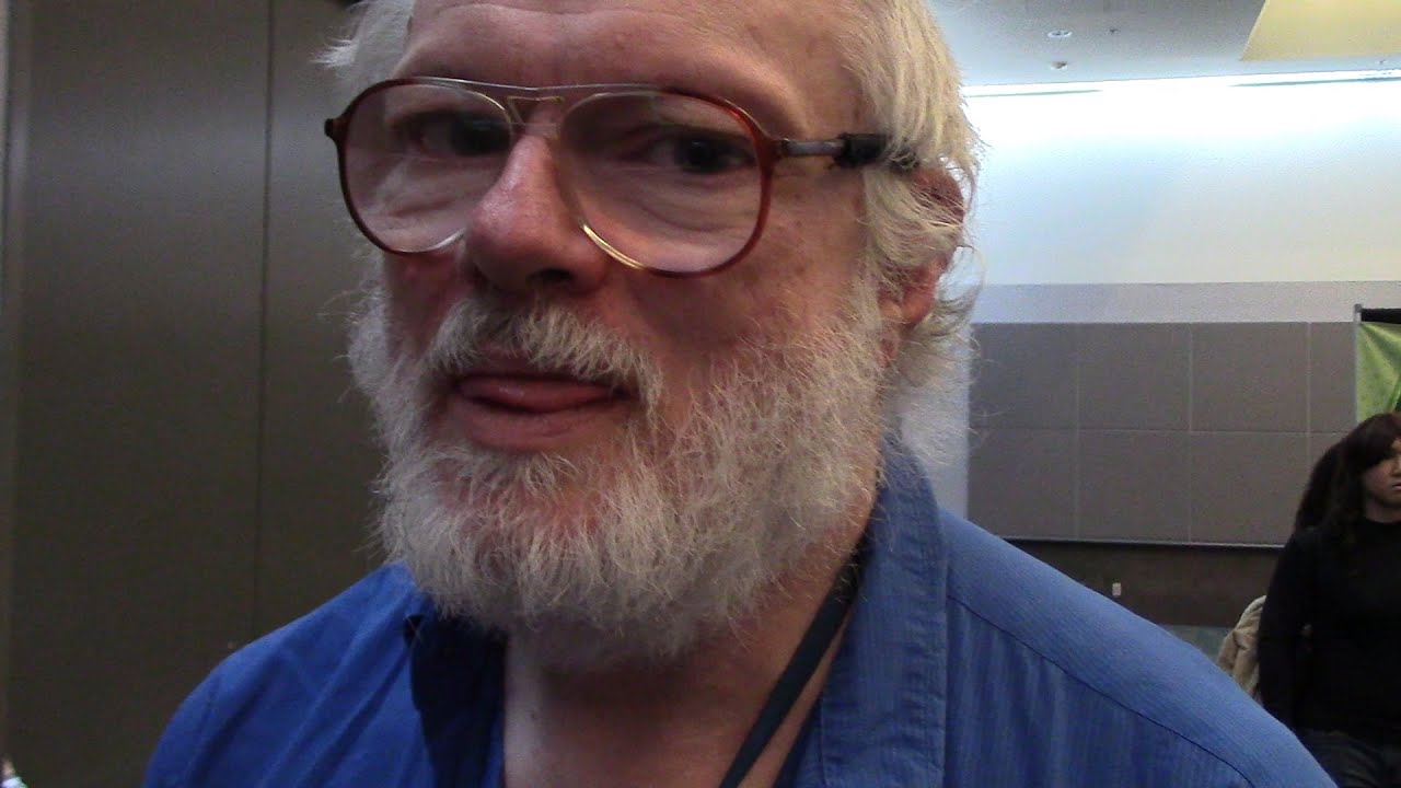 A Big Porno Fan at Adultcon