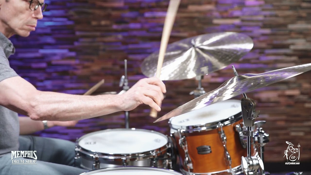 Zildjian 22" K Constantinople Light Ride Cymbal w/ 3 Rivets - 2412g (K1019-3R-1072421NN)