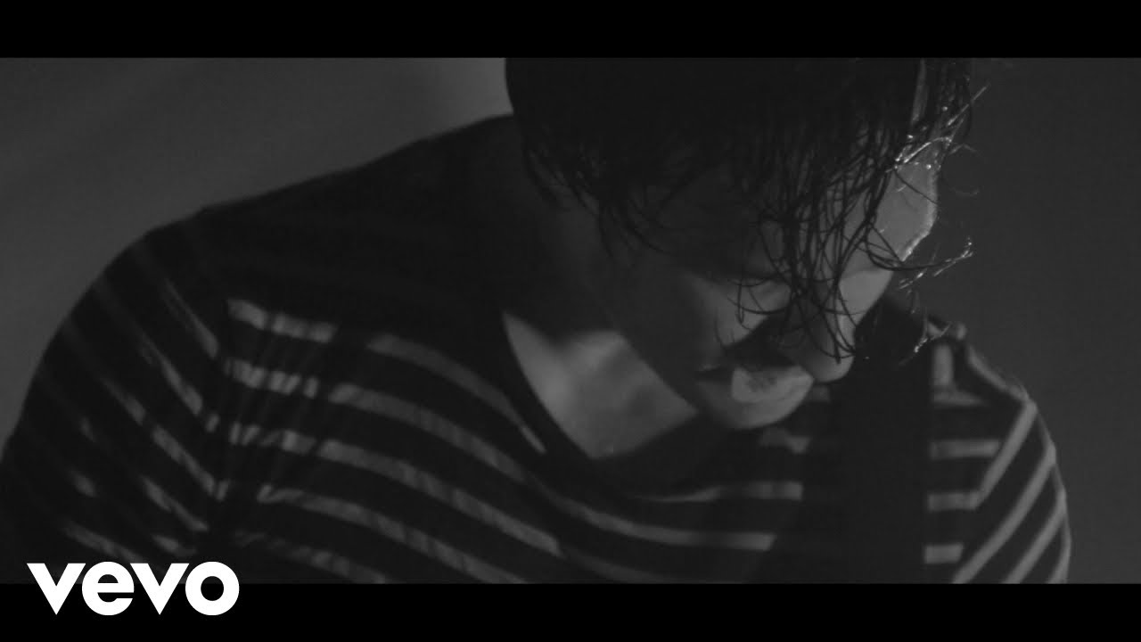 Manchester Orchestra - The Silence (Official Music Video)