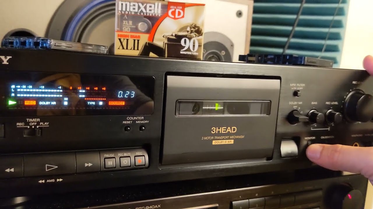 SONY TCK-611S - great 3 head cassette deck w Dolby S & automatic calibration