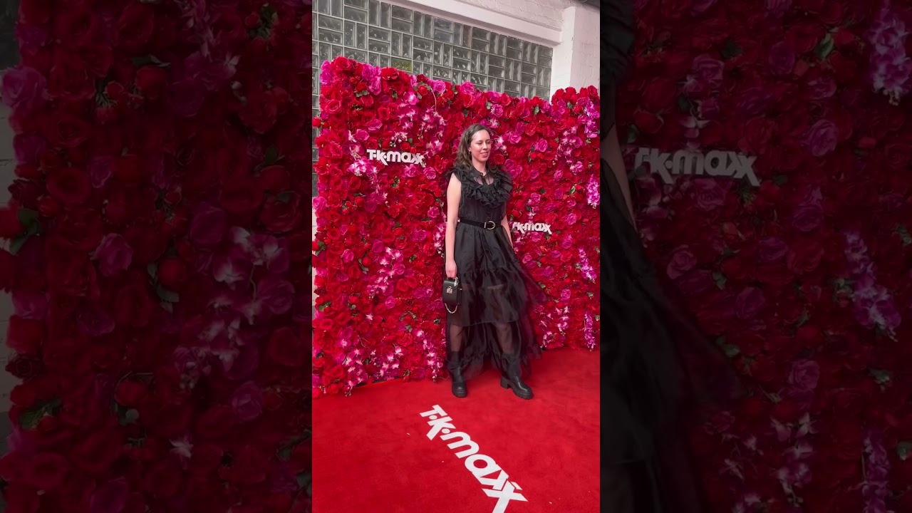 Habt ihr mein selbstgenähtes Kleid erkannt 🥰? 