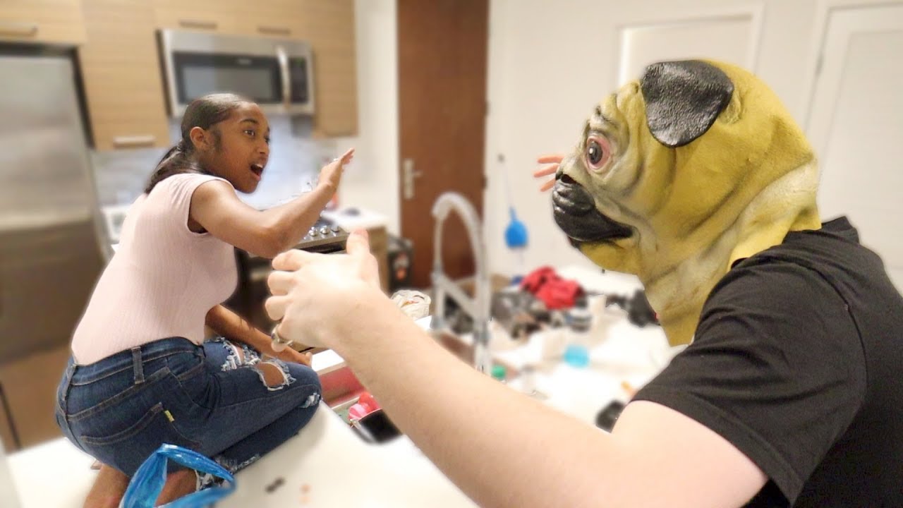 I HAD A STRANGER TRY TO SNATCH UP MY LITTLE SISTER * crazy reaction *