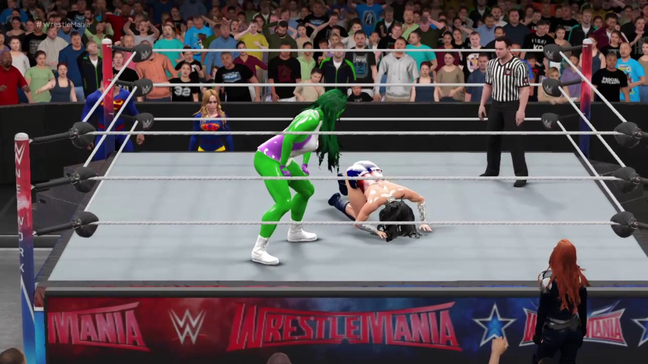 WWE 2K17 Wonder Woman (with Superman and Supergirl) vs. She Hulk (with Black Widow and Domino)