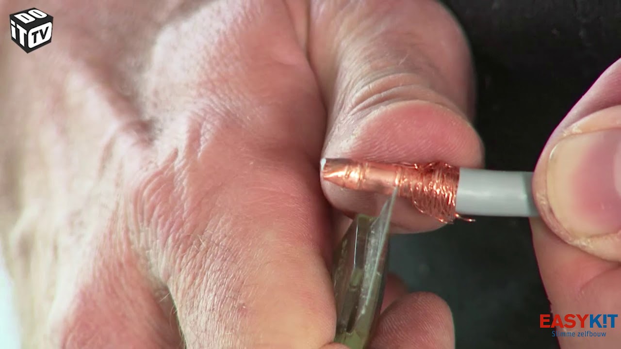 DIY: Zelf je tv/coax aansluiting plaatsen met Easykit