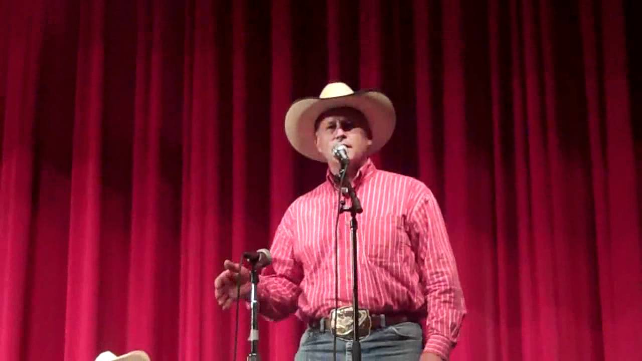Scott Mackintosh recites 