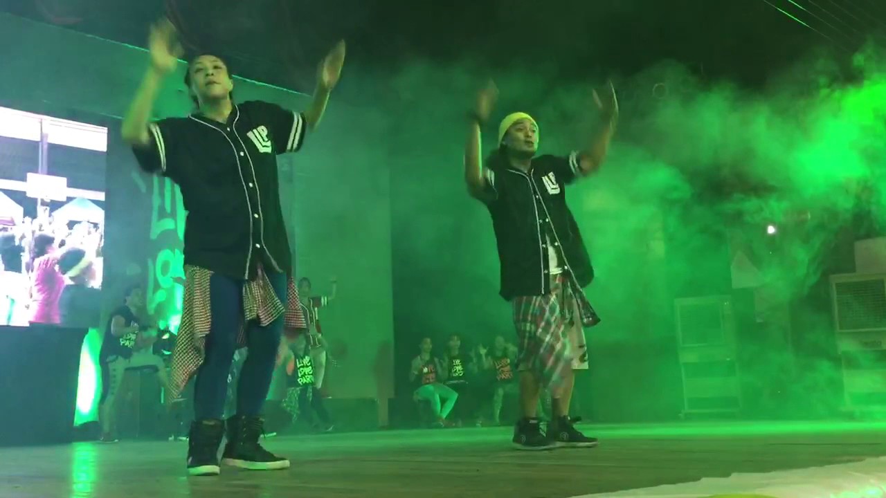 Live.Love.Party Bacolod-ZES Prince & ZIN Madelle Paltu-ob (Shy Guy) in HD
