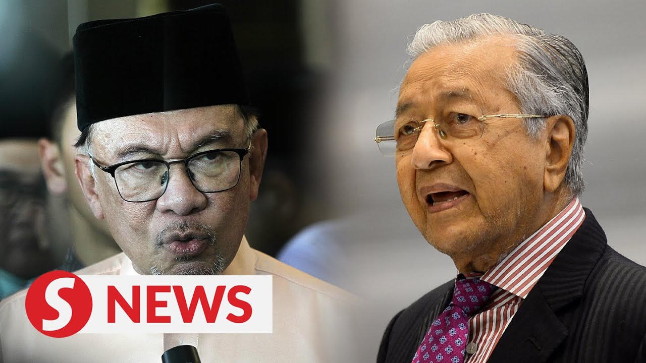 Dr M&rsquo;s defamation suit: Anwar leaves it to lawyers to handle