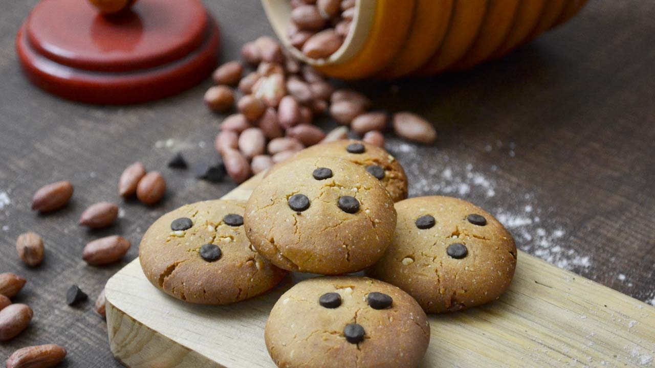 Peanut butter cookies recipe using wholewheat and eggless