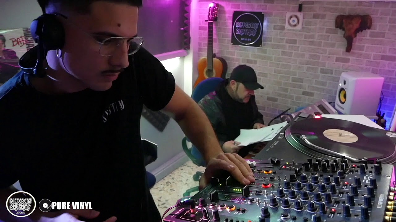 Techno Sonic dj set Domenek  - Pure vinyl - Recording - Different rhythms  club