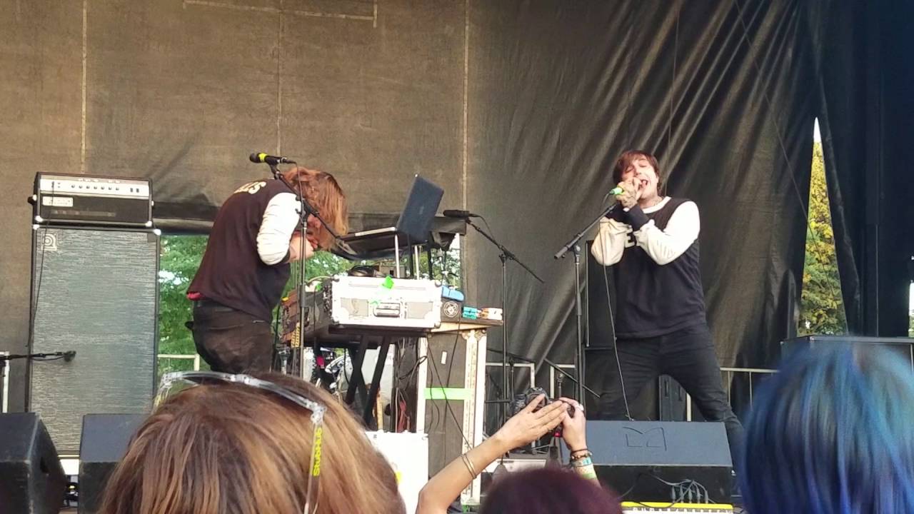 Death Spells: hell all-american (Chicago 09/17/2016)