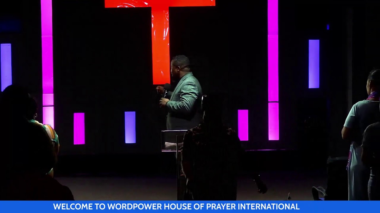SUNDAY SERVICE LIVE