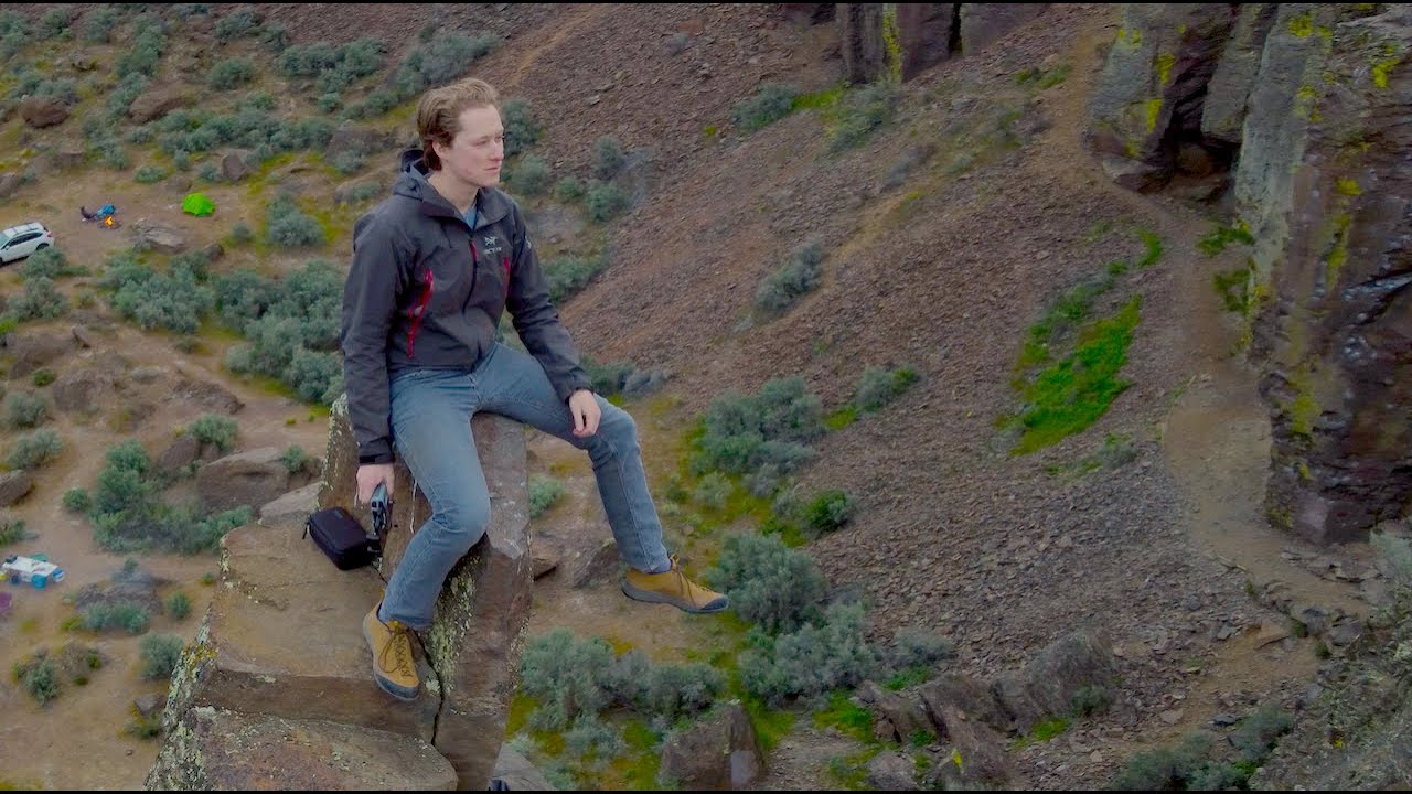 Alpine & Rock Climbing in the Central Cascades | 4K