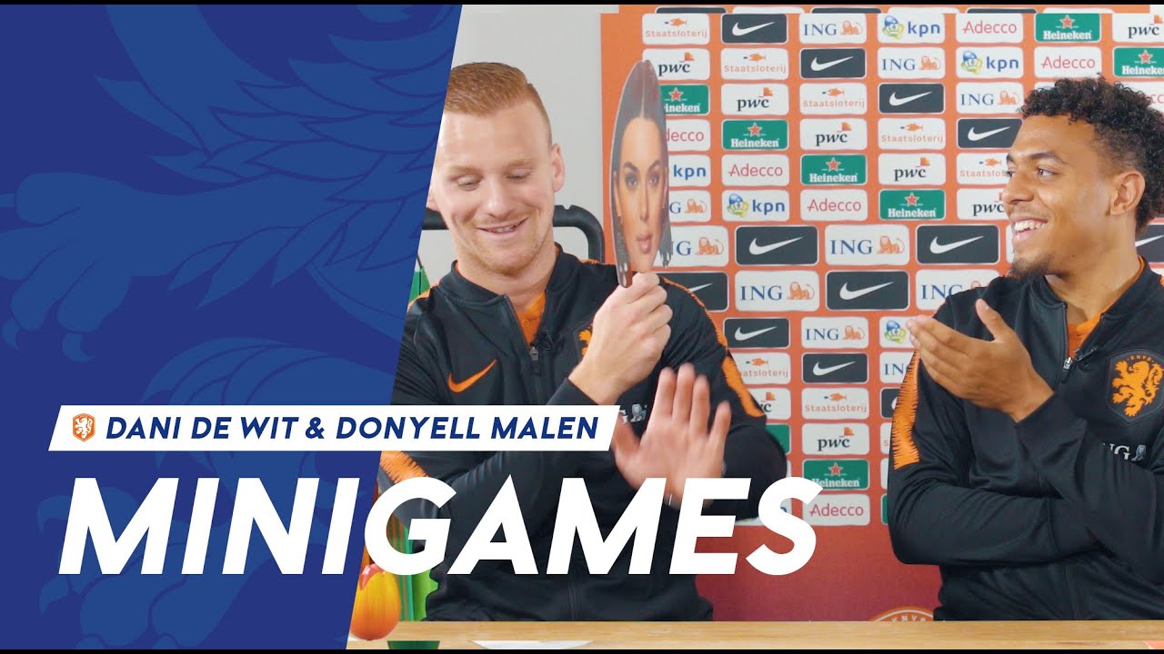 🎵Baby, Baby, Baby Oeeh!!🎵' | Dani de Wit & Donyell Malen | WIE BEN IK #2