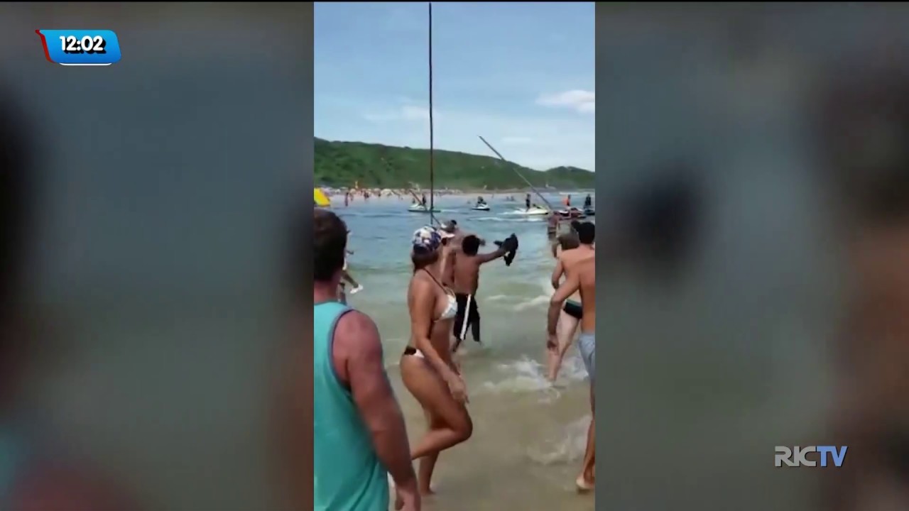 Fiscalização vai ser intensificada na Guarda do Embaú após confusão no fim de semana