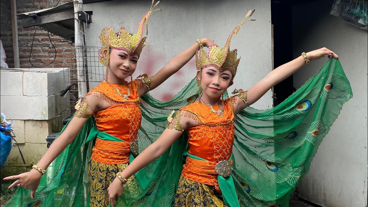 -TARI MERAK- Pentas Akhir Tahun Dewan Kesenian Pati 2023