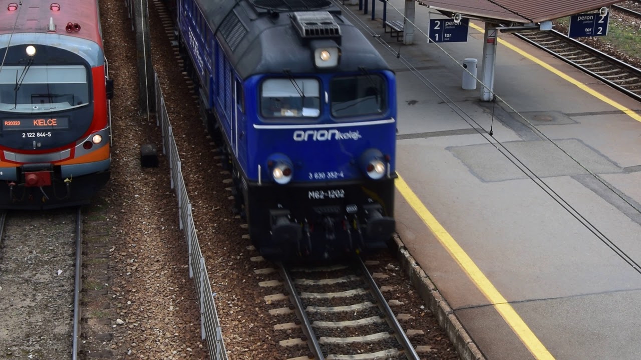 M62-1202 (ORION Kolej) z pr&oacute;żnym składem | Skarżysko-Kamienna