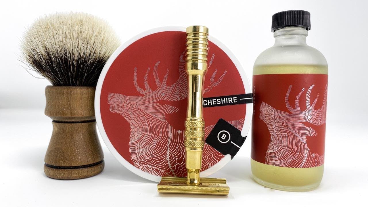 Barrister & Mann 'Cheshire' (Excelsior) | Wolfman WR1 | TurnNShave American Walnut Brush