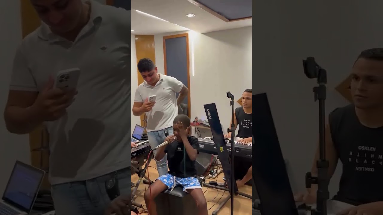 Ruan Vitor - O Vaqueirinho se emociona ao ensaiar  pela primeira vez com a Banda