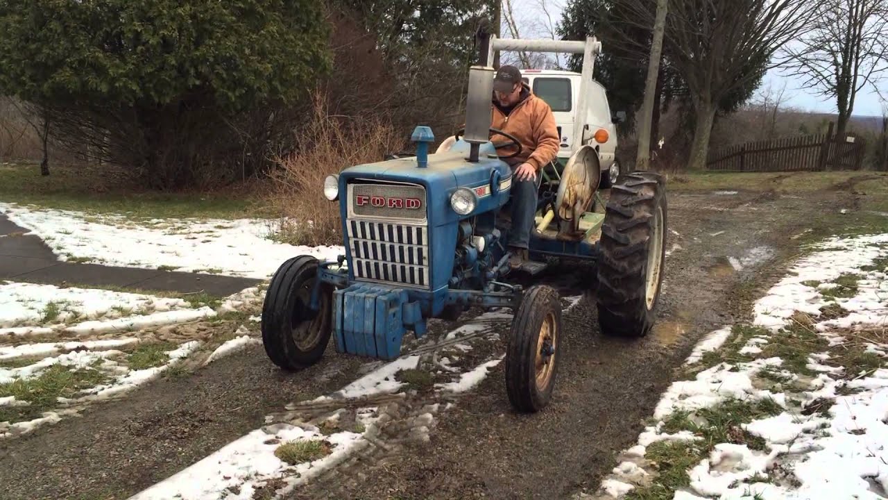 Ford 2000 Tractor Demonstration