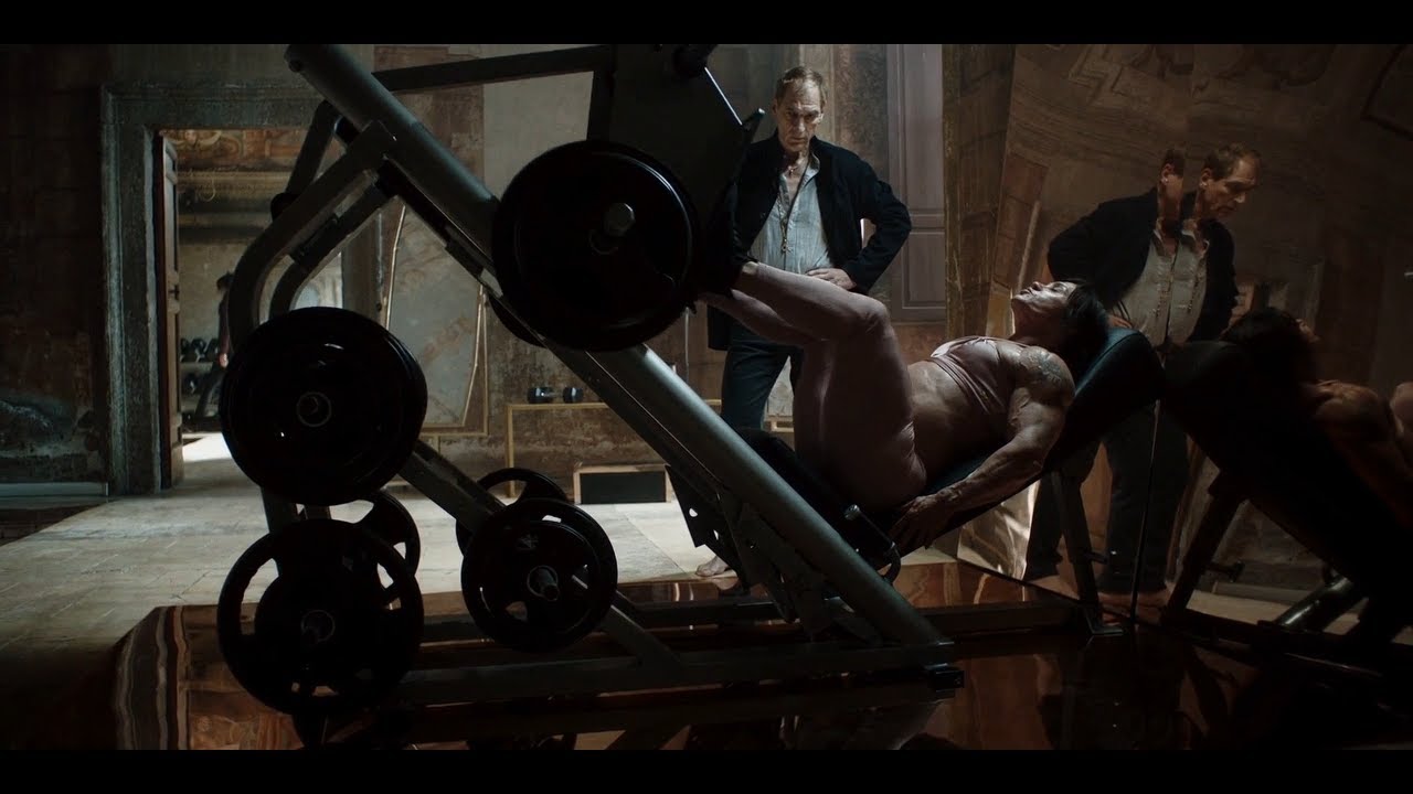 Female Muscle clip 960 - Body Odyssey