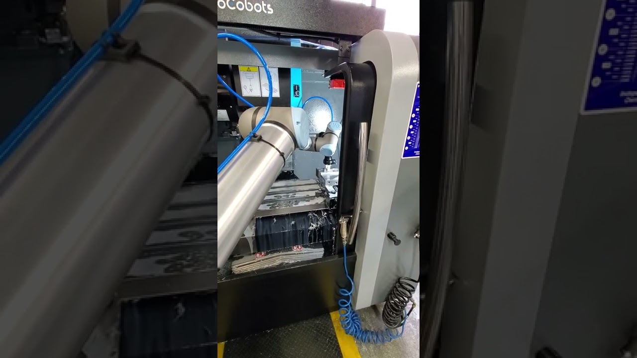 Hurco VM ONE with a ProCoBot