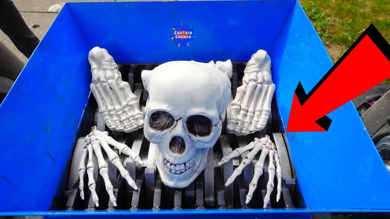Shredder vs Skull & Bones  : Halloween Experiment! DANGEROUS!