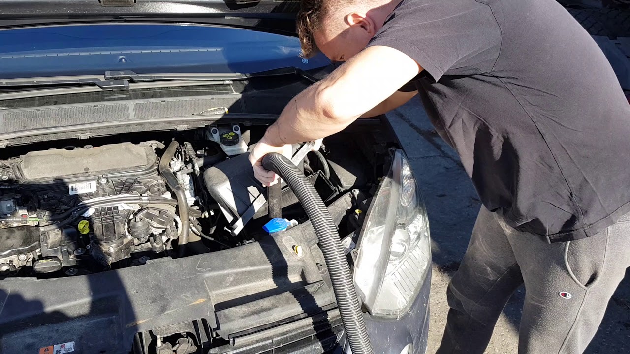 Filtr powietrza Ford S Max  mk1 2.0 TDCI wymiana