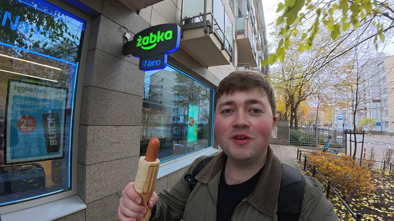 Poland&rsquo;s AI Store Has a ROBOT That Makes Hotdogs! 🤖🌭 (Żabka Nano Warsaw)