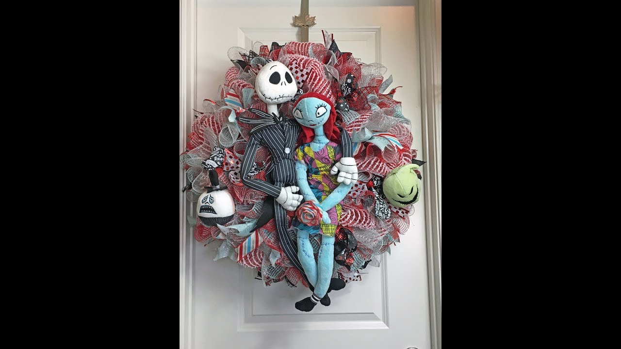 How to make a deco mesh Nightmare before Christmas Wreath