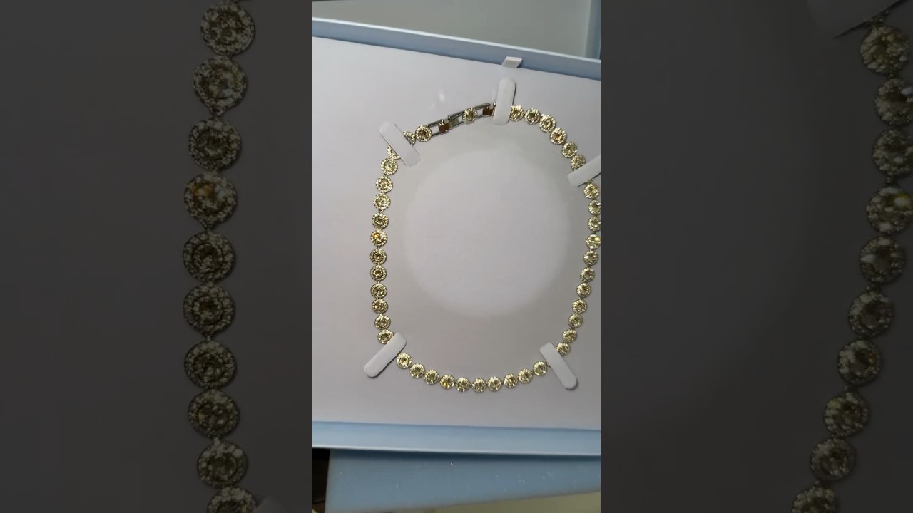 Angelic ✨🦢 Adoro questa collana da sempre! &Egrave; davvero un Must Have di Swarovski a mio parere
