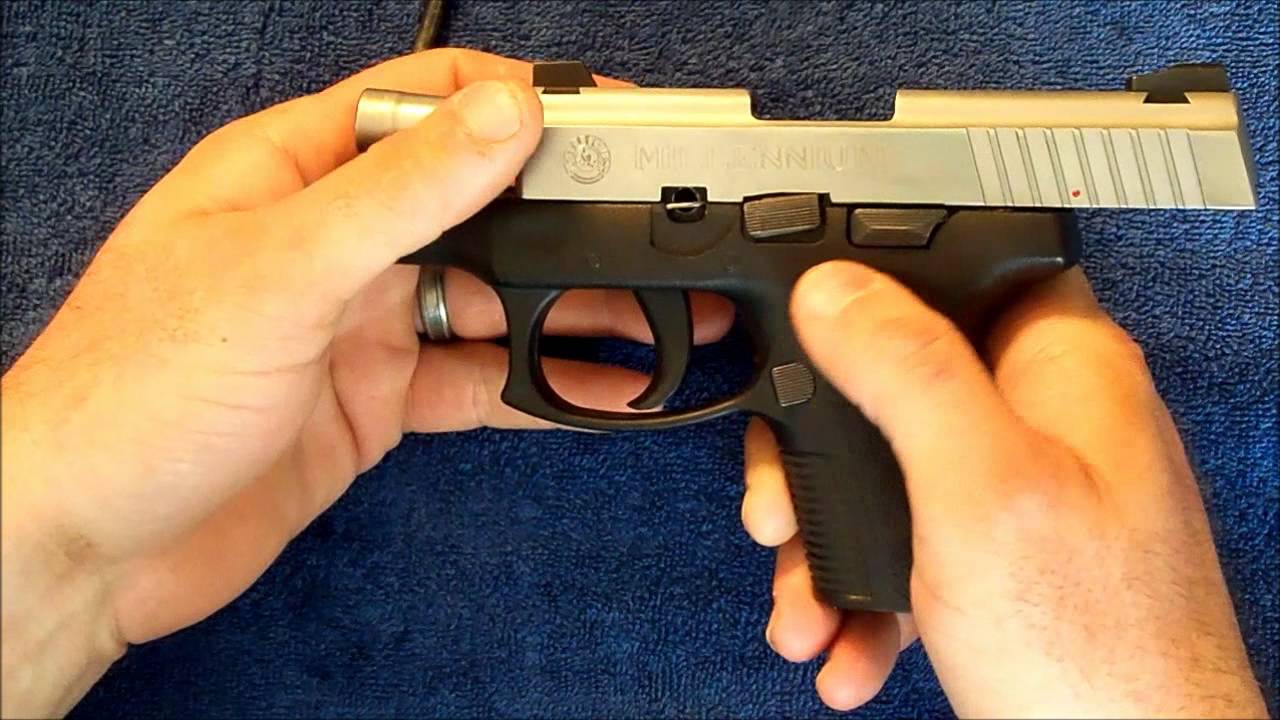 Taurus PT 140: Review and field strip