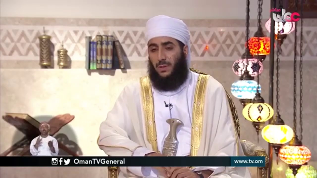 هل يجب الوضوء على من أراد قراءة القرآن من الهاتف ؟ فضيلة الشيخ كهلان الخروصي