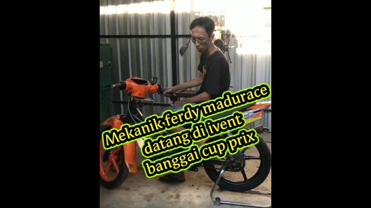 shering bersama mekanik ferdy madurace datang di ivent roadrace  banggai cup prix luwuk #madurace