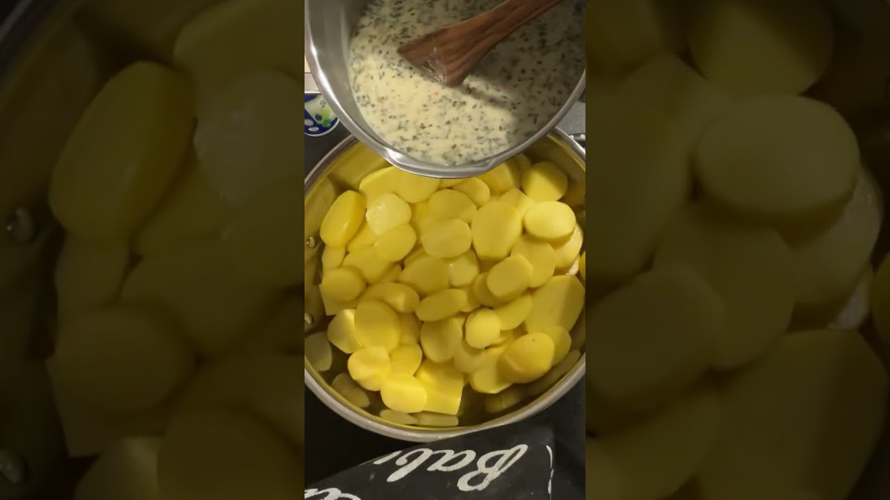 Sage potato gratin, gratin done right | Knobi Cooks episode #24 #shorts #potatogratin #cooking